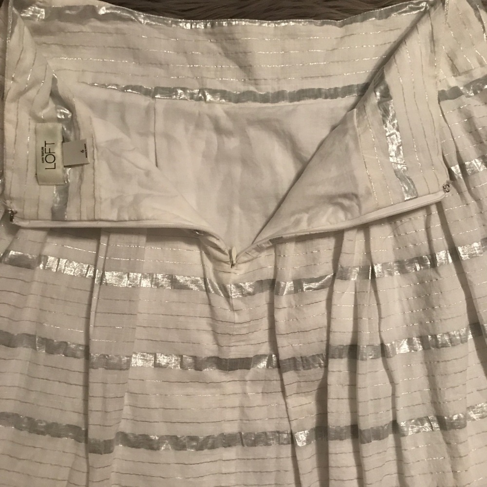 Anne Taylor Loft Skirt - Picture 4 of 4